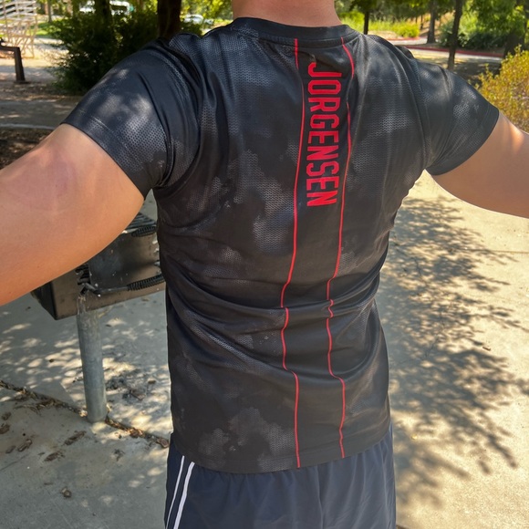 UNDER ARMOUR MARYLAND TERRAPINS JORGENSEN 22 CAMO HEATHEAR SHIRT WOMEN WORKOUT S - Picture 14 of 16